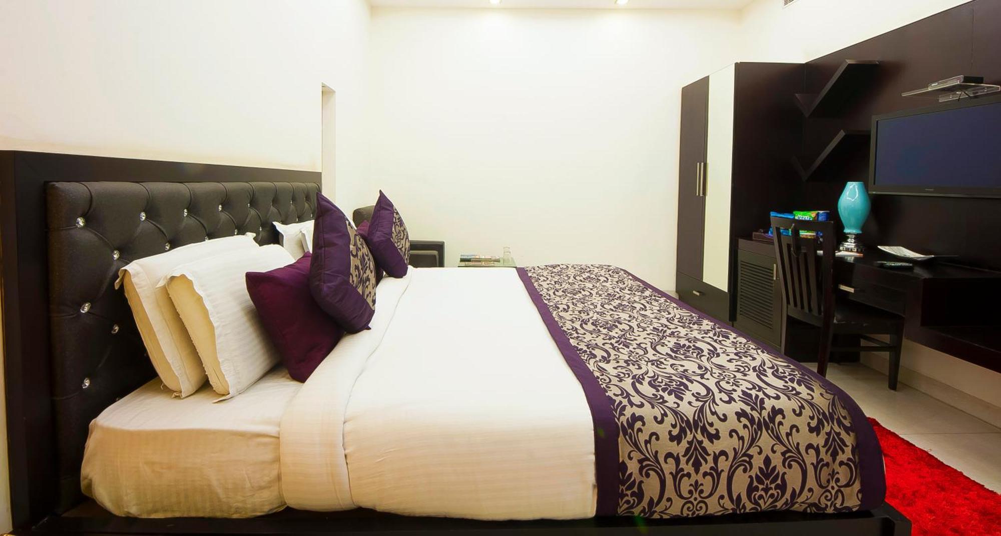Hotel Transit International- Aerocity Delhi Airport New Delhi Exterior photo