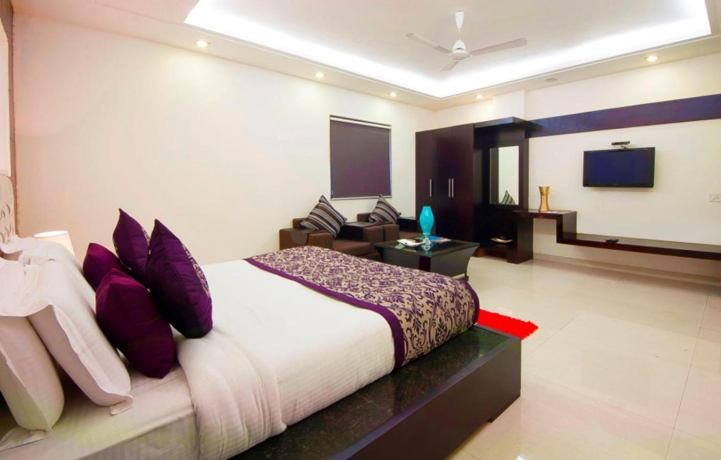 Hotel Transit International- Aerocity Delhi Airport New Delhi Exterior photo