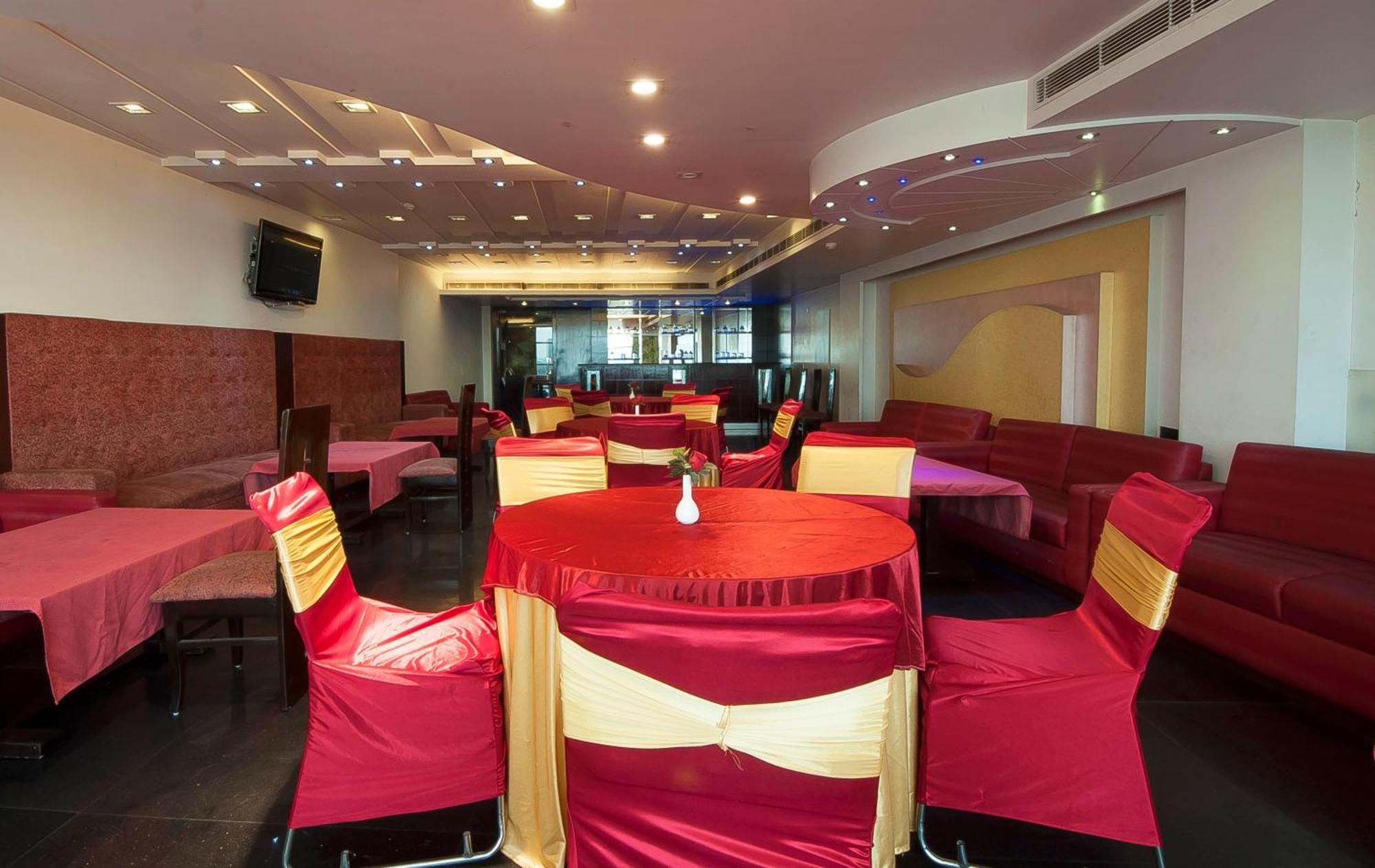 Hotel Transit International- Aerocity Delhi Airport New Delhi Exterior photo