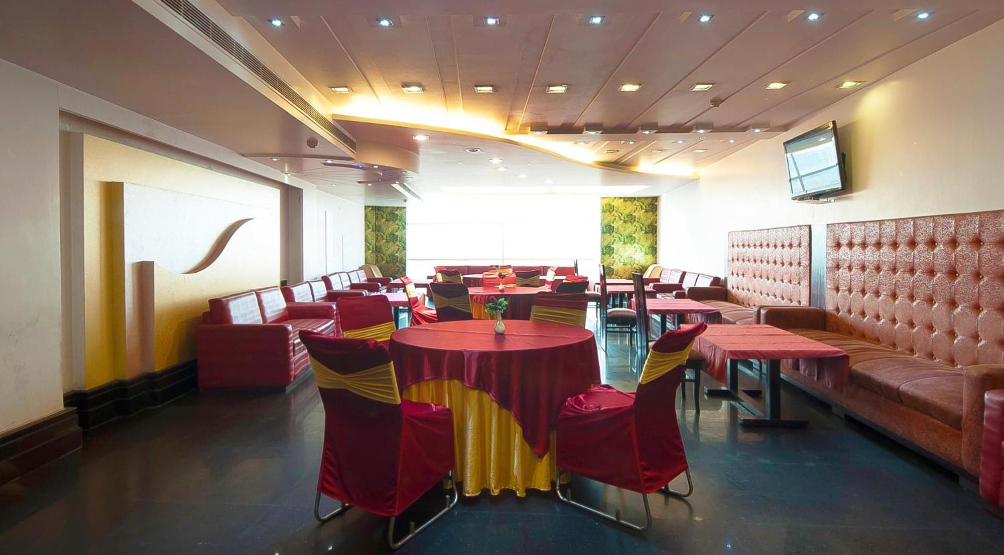 Hotel Transit International- Aerocity Delhi Airport New Delhi Exterior photo